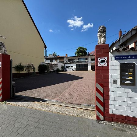 Gasthaus Zum Loewen Франкфурт на Майн Екстериор снимка